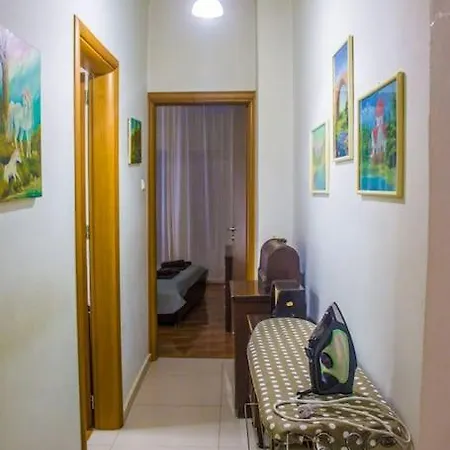 Nelly's House Апартаменты