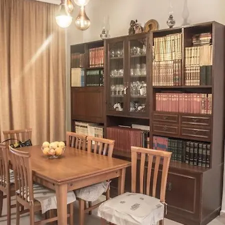 Nelly's House * Ханья