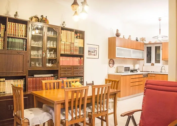 Nelly's House Apartment *