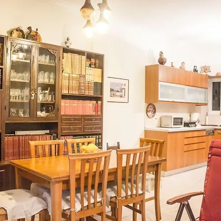 Nelly's House Διαμέρισμα *